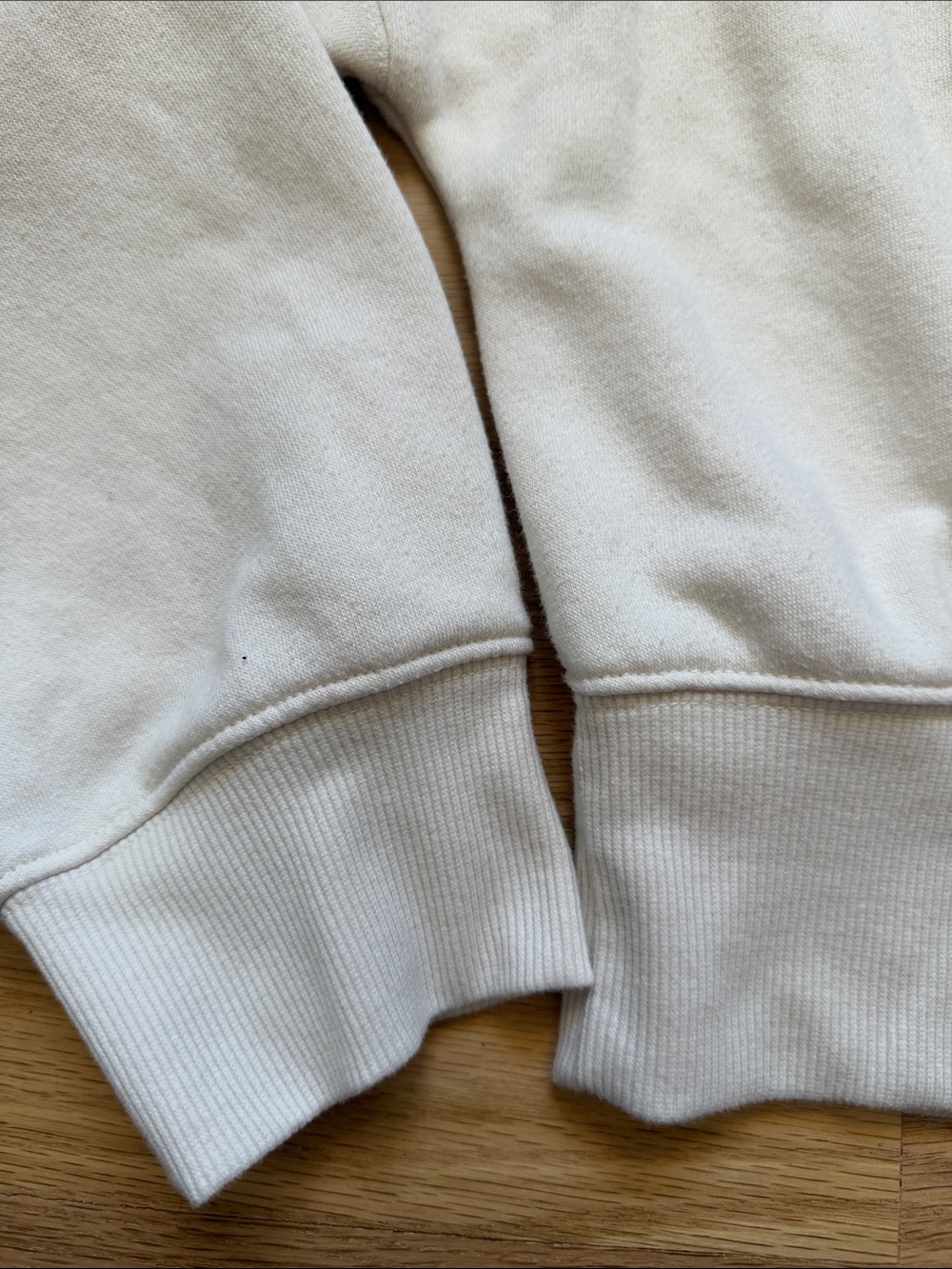 wild fable Cream/ Ecru Cropped Crewneck Sweatshirt Women's Size Medium - Picture 6 of 10